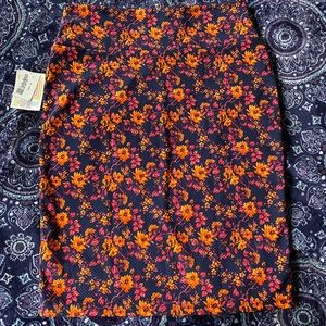 NWT lularoe floral Cassie pencil skirt